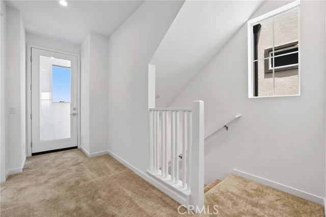 139 Jessup Way, Tustin CA: https://media.crmls.org/medias/e5648314-387d-4255-b41e-0a7b4fae5bea.jpg