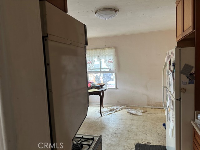 4058 Bledsoe Avenue, Culver City CA: https://media.crmls.org/medias/e56493ca-4ce2-4de8-ac15-2b47e28329de.jpg