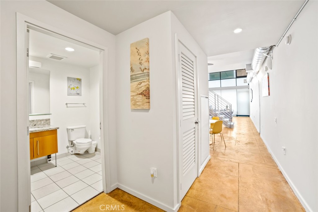 350 11th Ave. - photo 16