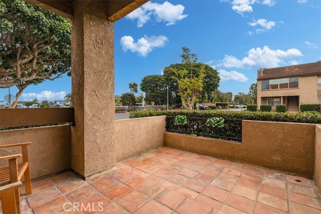 Detail Gallery Image 13 of 29 For 16933 Bluewater, Huntington Beach,  CA 92649 - 1 Beds | 1 Baths