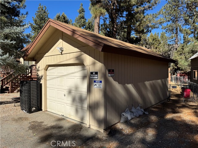 Detail Gallery Image 29 of 36 For 717 E Meadow Ln, Big Bear City,  CA 92314 - 2 Beds | 2 Baths