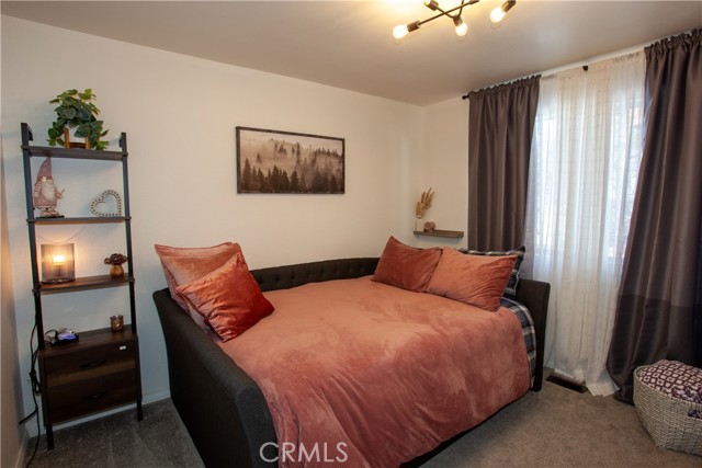 Detail Gallery Image 19 of 30 For 33067 Robin, Running Springs,  CA 92382 - 3 Beds | 2 Baths