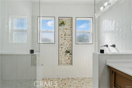 Detail Gallery Image 38 of 56 For 2111 S Bronson Ave, Los Angeles,  CA 90018 - – Beds | – Baths