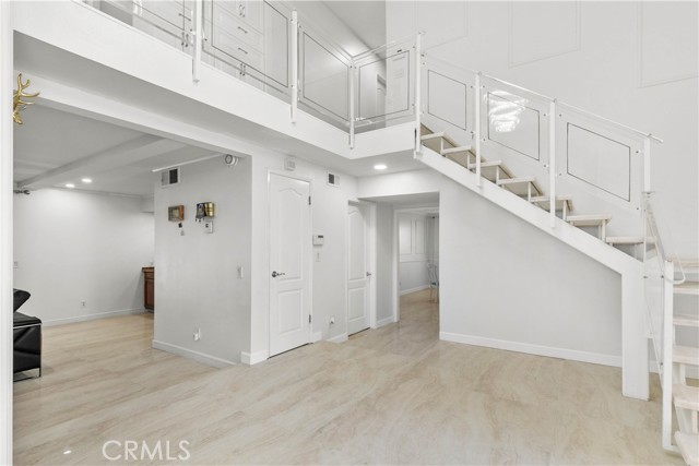 Detail Gallery Image 17 of 72 For 9915 Nevada Ave, Chatsworth,  CA 91311 - 5 Beds | 4 Baths