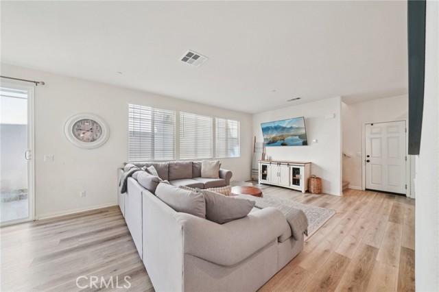 Detail Gallery Image 22 of 57 For 618 S Brampton Ln, Rialto,  CA 92376 - 4 Beds | 3 Baths