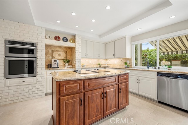 Detail Gallery Image 15 of 61 For 4128 Pepper Ave, Yorba Linda,  CA 92886 - 4 Beds | 2/1 Baths