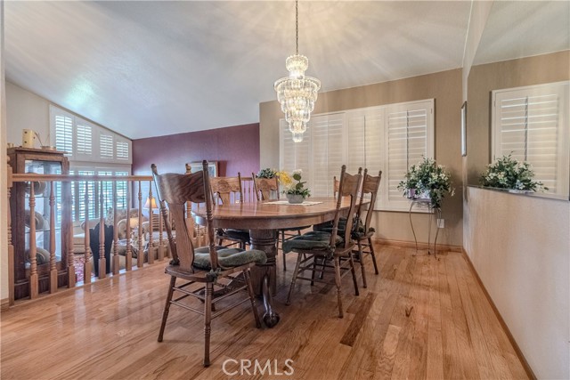 2241 N 1st Avenue, Upland CA: https://media.crmls.org/medias/e56744a0-6a01-4dd8-85be-e3310a52d469.jpg