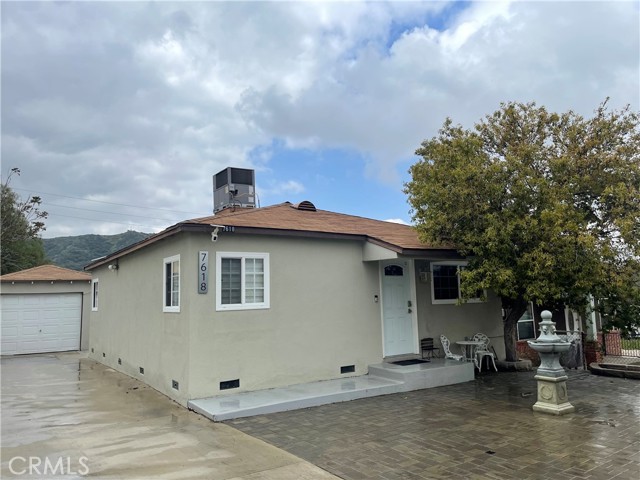 7618 Yates Street photo 1