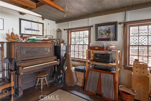 Detail Gallery Image 6 of 17 For 1207 N Bay Front, Newport Beach,  CA 92662 - 2 Beds | 2 Baths