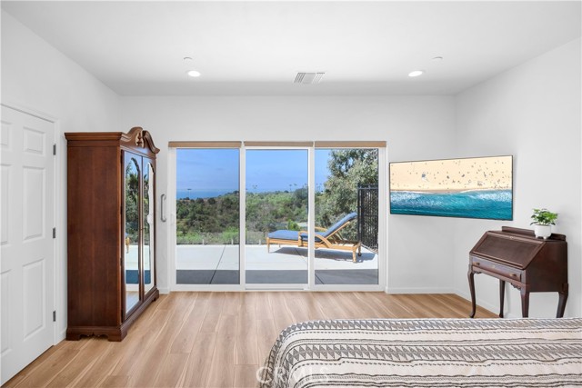 Detail Gallery Image 17 of 39 For 6757 Wandermere Rd, Malibu,  CA 90265 - 3 Beds | 2/1 Baths