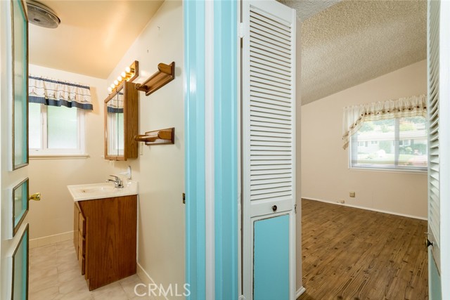 3614 Burritt Way, Glendale CA: https://media.crmls.org/medias/e568cfb1-ef0c-4e84-9456-28a08070380c.jpg