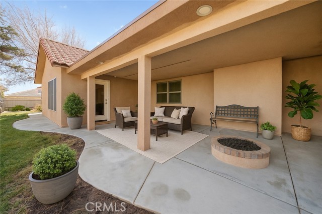 4431 Knox Avenue, Rosamond CA: https://media.crmls.org/medias/e56b3938-69e5-499c-b57d-2c28e33d77e7.jpg