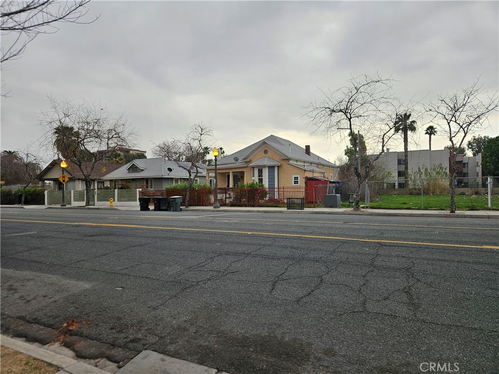 MLS #DW25045117 image #1