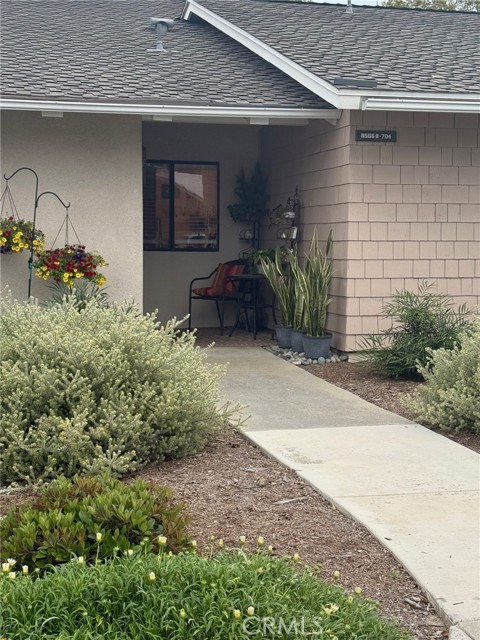 Image 1 of 19 For 8566 Fallbrook Circle C704b
