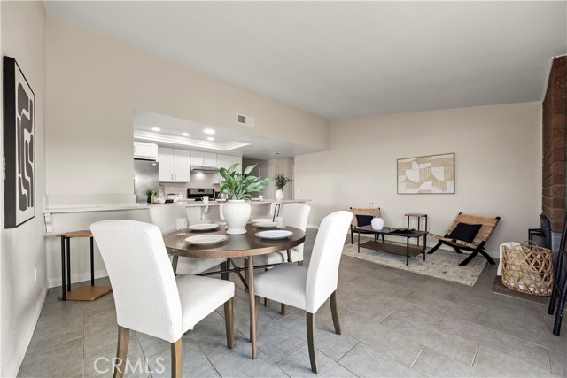 Detail Gallery Image 14 of 32 For 423 Montezuma St, Ontario,  CA 91762 - 3 Beds | 2 Baths