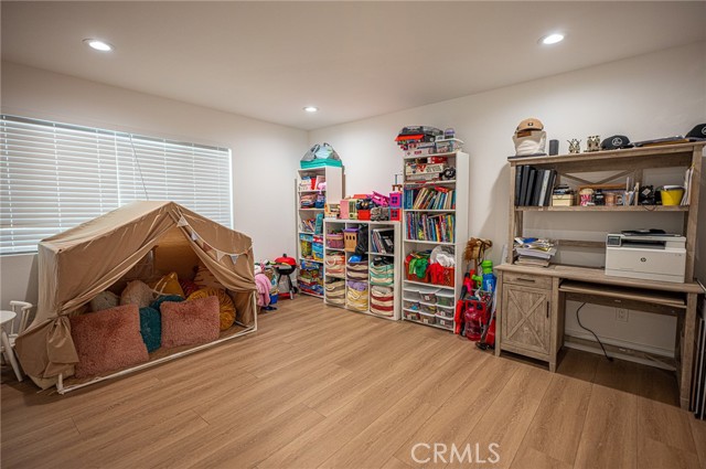 Detail Gallery Image 29 of 49 For 2975 Riverside Dr, Chino,  CA 91710 - 4 Beds | 2 Baths