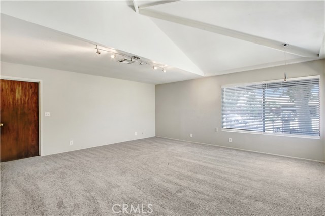 13688 Pecan Place, Moreno Valley CA: https://media.crmls.org/medias/e57026da-c138-4050-9eed-565fd11e09e4.jpg