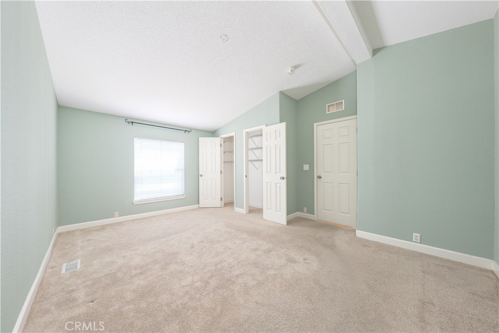 MLS #OC25219351 image #14