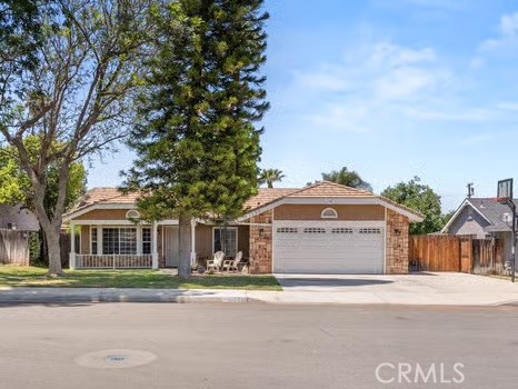 Detail Gallery Image 4 of 49 For 11191 Baker Ln, Riverside,  CA 92505 - 3 Beds | 2 Baths