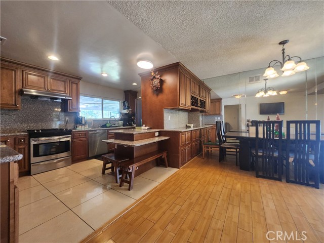 2868 Yojoa Place, Hacienda Heights CA: https://media.crmls.org/medias/e571a1e5-4ae0-4927-8973-2267e8c4844e.jpg