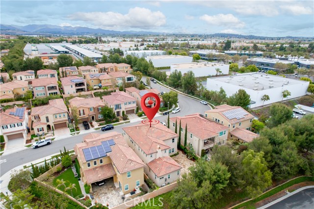 12 Starflower, Lake Forest CA: https://media.crmls.org/medias/e57355be-3475-4286-96eb-6093ad7bc14f.jpg