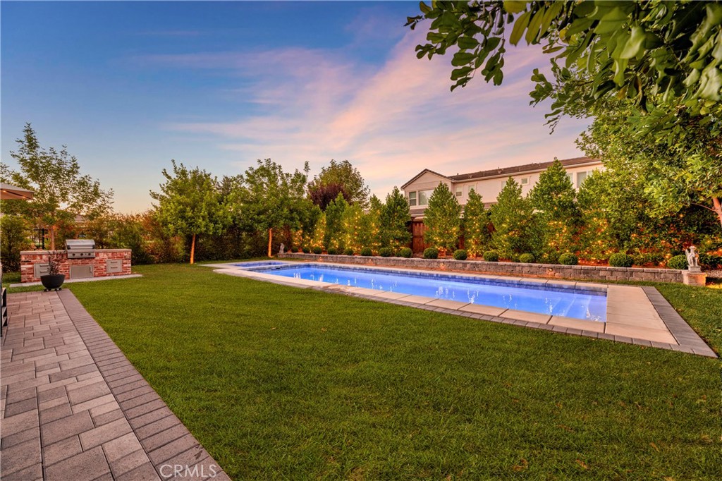 E573a312 E234 4bd6 A35a Daf5cba35246