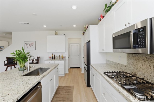 Detail Gallery Image 20 of 50 For 29259 Alamitos, Menifee,  CA 92585 - 4 Beds | 3 Baths