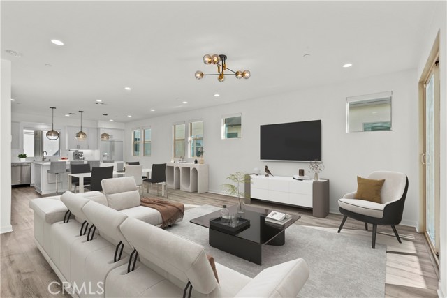 Detail Gallery Image 30 of 56 For 19542 Empire Ln, Northridge,  CA 91324 - 4 Beds | 4 Baths