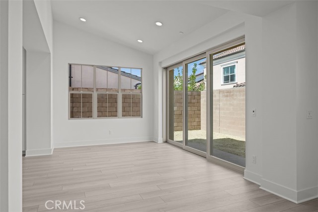 Detail Gallery Image 3 of 23 For 155 Somera, Irvine,  CA 92602 - 4 Beds | 3 Baths