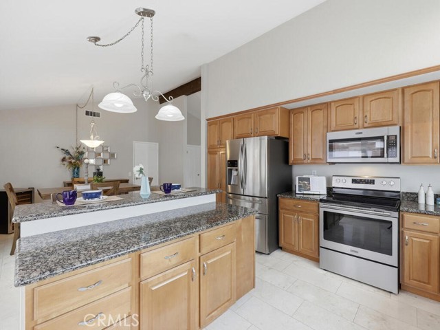 Detail Gallery Image 15 of 57 For 25071 Mawson, Laguna Hills,  CA 92653 - 4 Beds | 2 Baths