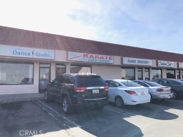  Commercial for Sale in Phelan, California