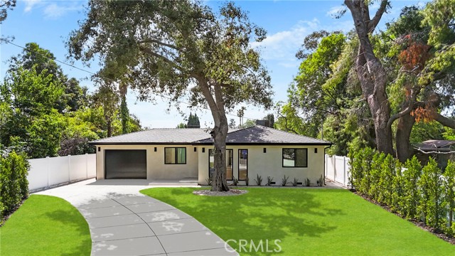 5903 Donna Avenue, Tarzana CA: https://media.crmls.org/medias/e575ee45-3ae1-475d-a190-4ae556676934.jpg