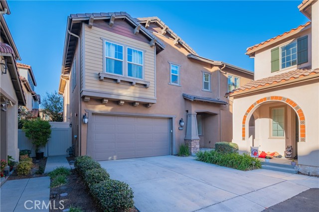 Detail Gallery Image 2 of 31 For 14539 Marquette Ave, Chino,  CA 91710 - 4 Beds | 2/1 Baths