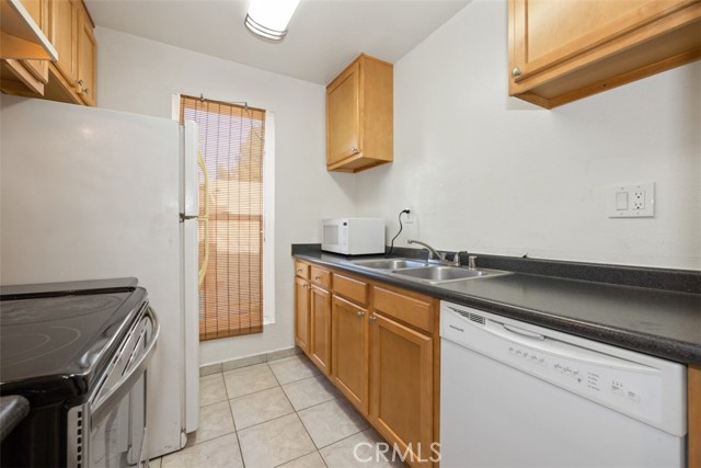 Detail Gallery Image 4 of 35 For 1030 W Macarthur Bld #62,  Santa Ana,  CA 92707 - 0 Beds | 1 Baths