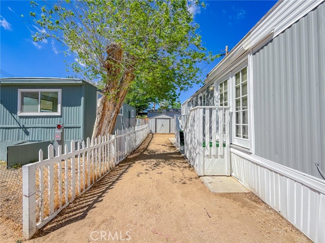 Detail Gallery Image 4 of 21 For 1258 W Rosamond Boulevard #14,  Rosamond,  CA 93560 - 1 Beds | 1 Baths