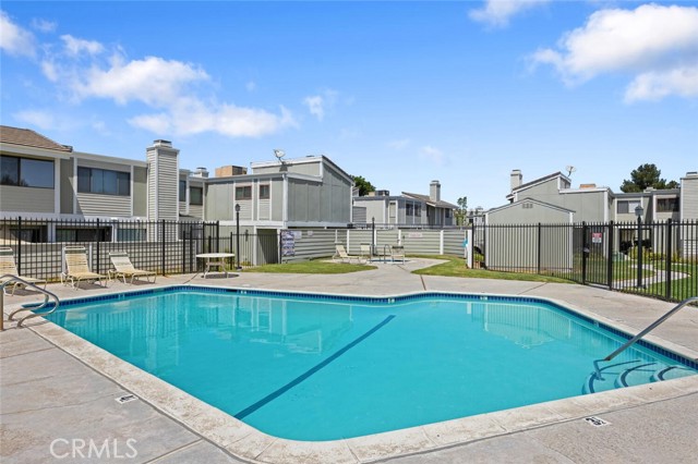 Detail Gallery Image 23 of 24 For 27070 Hidaway Ave #5,  Canyon Country,  CA 91351 - 2 Beds | 1/1 Baths