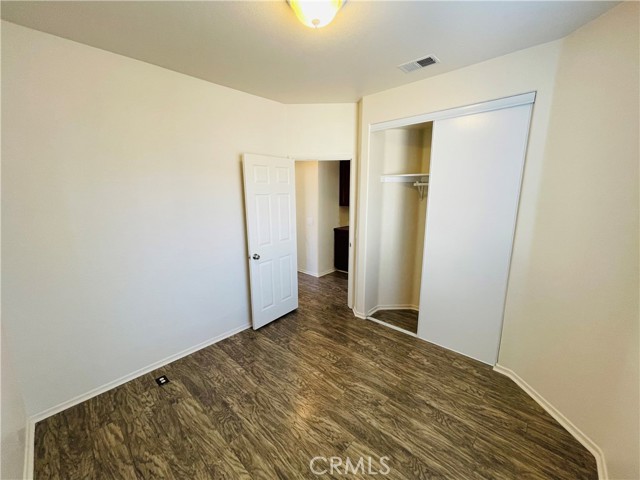649 Sumner Way, Oceanside CA: https://media.crmls.org/medias/e5781172-fdf7-430b-9918-1bbd34a581d0.jpg