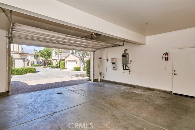 Detail Gallery Image 35 of 45 For 2910 E via Terrano, Ontario,  CA 91764 - 3 Beds | 2/1 Baths