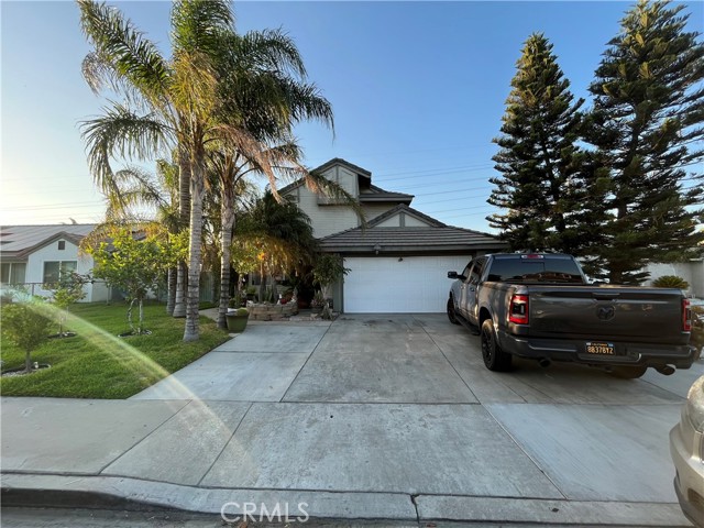 MLS# DW23117373