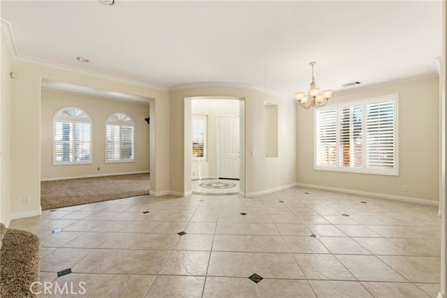 Detail Gallery Image 9 of 59 For 22385 Hayworth Ct, Corona,  CA 92883 - 4 Beds | 2/1 Baths