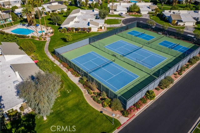 Image 30 for 1738  W Grand Bahama CIR 550