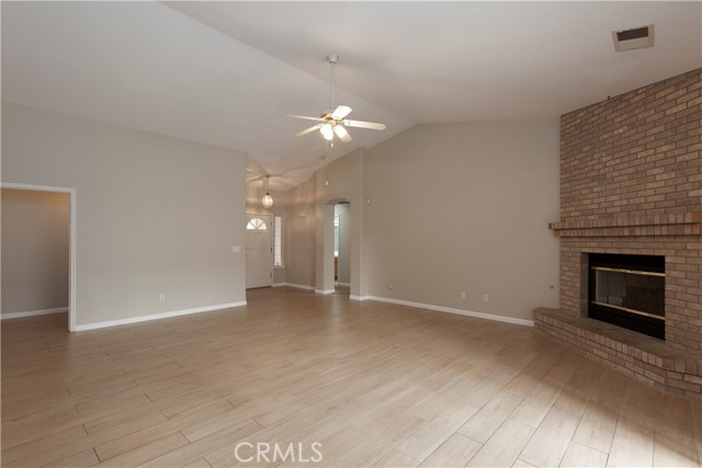 Detail Gallery Image 5 of 35 For 1276 Panorama Point Ct, Merced,  CA 95340 - 4 Beds | 3 Baths