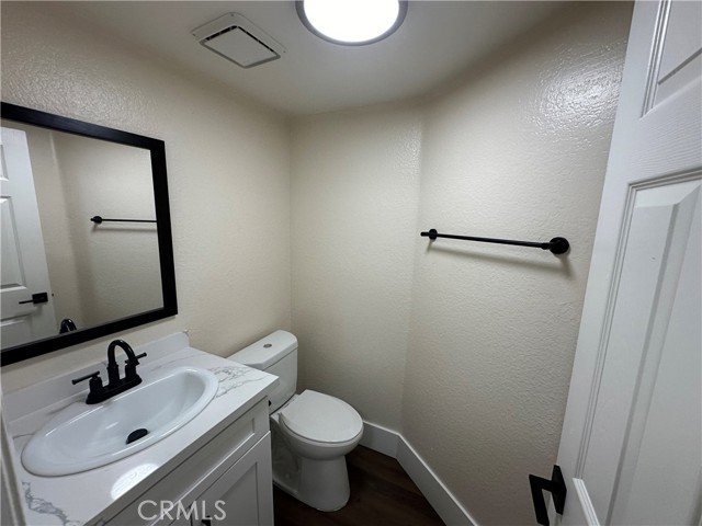 Detail Gallery Image 10 of 23 For 1025 Archibald Ave #E,  Ontario,  CA 91764 - 2 Beds | 2/1 Baths