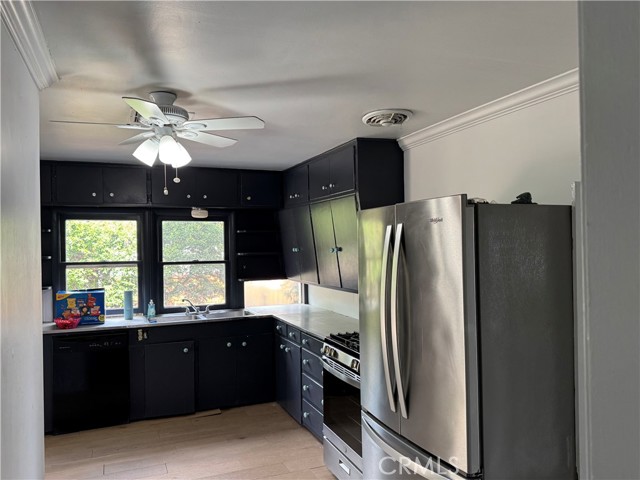 Detail Gallery Image 14 of 20 For 35226 Avenue C, Yucaipa,  CA 92399 - 3 Beds | 1/1 Baths
