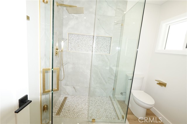 10345 Blucher Avenue, Granada Hills CA: https://media.crmls.org/medias/e57e166a-89bd-4948-ab23-8d23eab47294.jpg