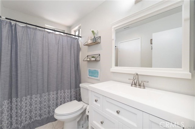 Detail Gallery Image 15 of 19 For 814 Viewtop Cir, Corona,  CA 92881 - 3 Beds | 2/1 Baths