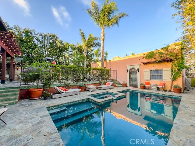 Detail Gallery Image 50 of 51 For 3524 Grand View Bld, Los Angeles,  CA 90066 - 5 Beds | 4/2 Baths