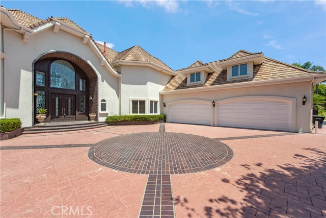 2836 N Kingsgate Drive, Orange CA: https://media.crmls.org/medias/e57f6147-3b14-44d2-b6e5-da6436bf0da6.jpg