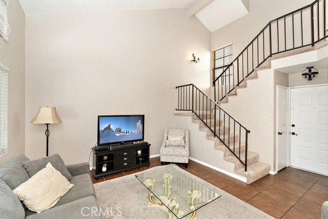 Detail Gallery Image 6 of 28 For 8556 Baldy Vista Dr, Rancho Cucamonga,  CA 91730 - 3 Beds | 2/1 Baths