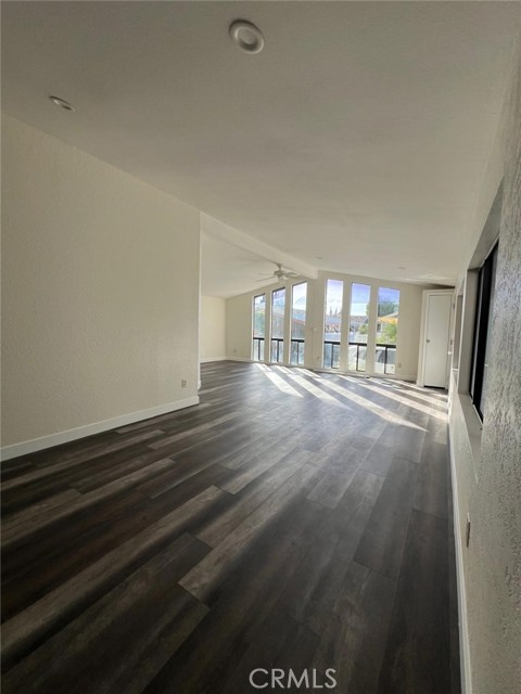 Detail Gallery Image 11 of 26 For 320 N Park Vista St #177,  Anaheim,  CA 92806 - 3 Beds | 2 Baths